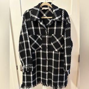 Promesa Oversized Woven Plaid Fringe Overcoat. Size M